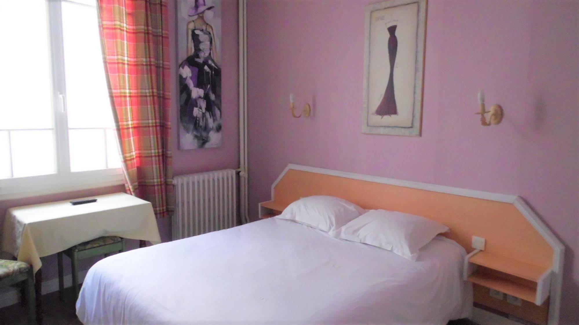 Hotel Le Reynita Trouville-sur-Mer Ngoại thất bức ảnh
