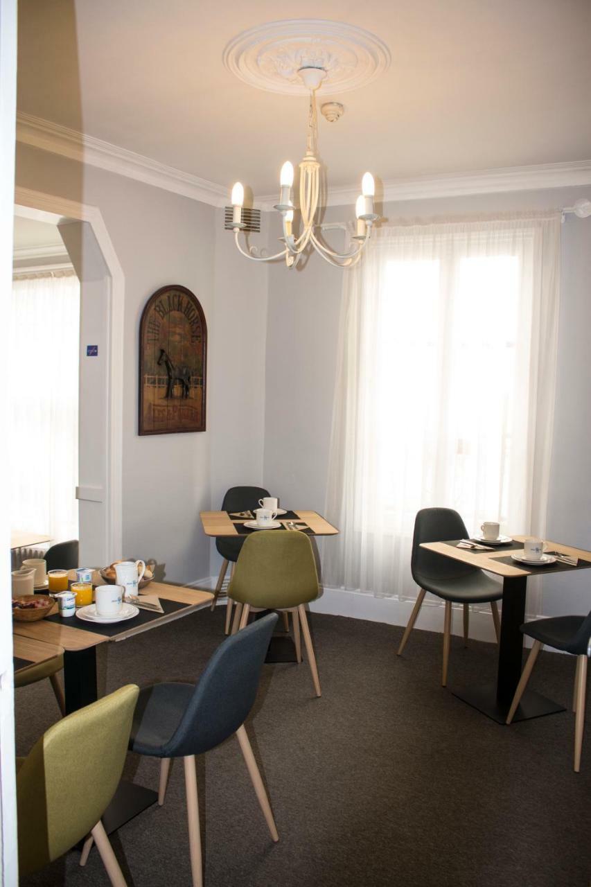 Hotel Le Reynita Trouville-sur-Mer Ngoại thất bức ảnh